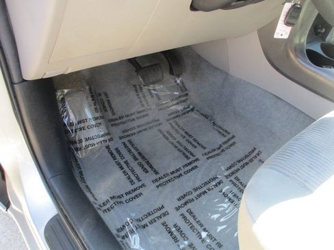 Used 2011 Toyota RAV4 4WD w/ Base L4 Extra Value Pkg image 15