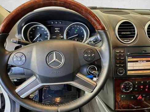 Used 2012 Mercedes-Benz GL 450 4MATIC image 11