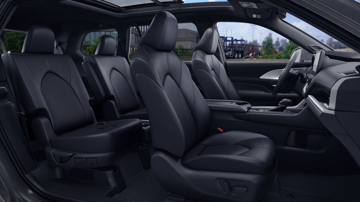 New 2026 Toyota Grand Highlander AWD Hybrid image 18