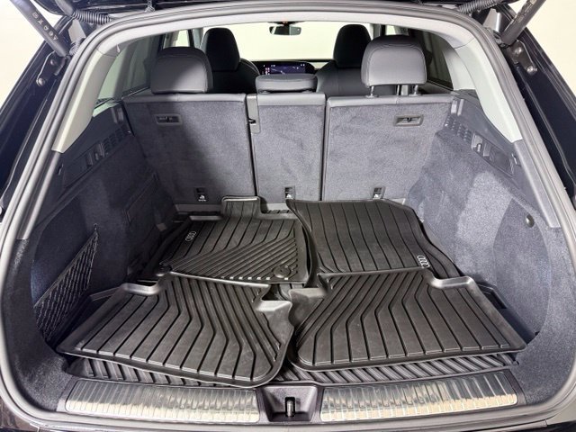 Certified 2025 Audi Q5 Premium w/ Premium Plus AWD/4WD image 18