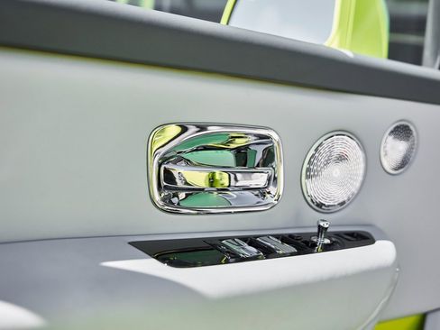 Used 2024 Rolls-Royce Cullinan image 43