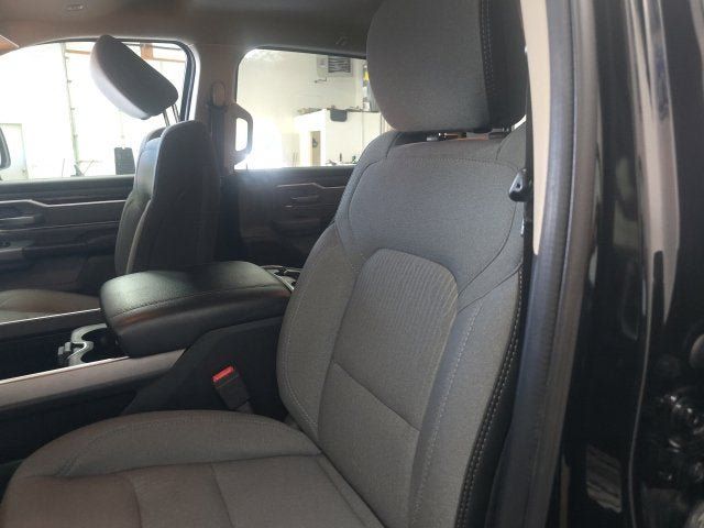 Used 2019 RAM 1500 Big Horn AWD/4WD image 16