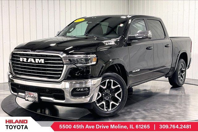 Used 2025 RAM 1500 Laramie AWD/4WD image 1