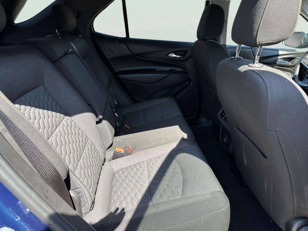Used 2020 Chevrolet Equinox LT FWD image 21