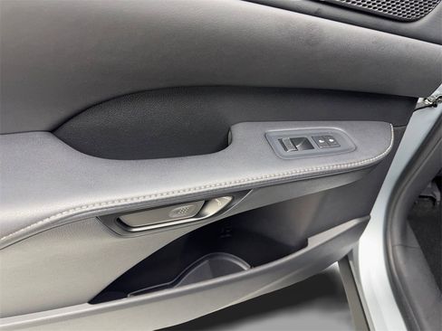 Used 2023 Lexus RX 350 Premium image 38