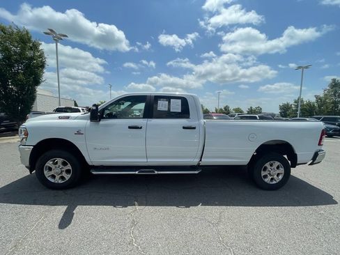 Used 2024 RAM 2500 Big Horn AWD/4WD image 4