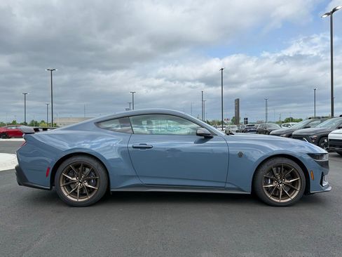 Used 2025 Ford Mustang Dark Horse RWD image 4