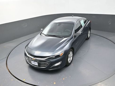 Used 2020 Chevrolet Malibu LS image 16