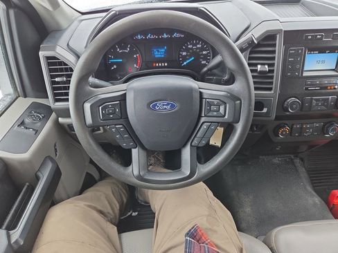 Used 2020 Ford F550 2WD Regular Cab Super Duty image 17