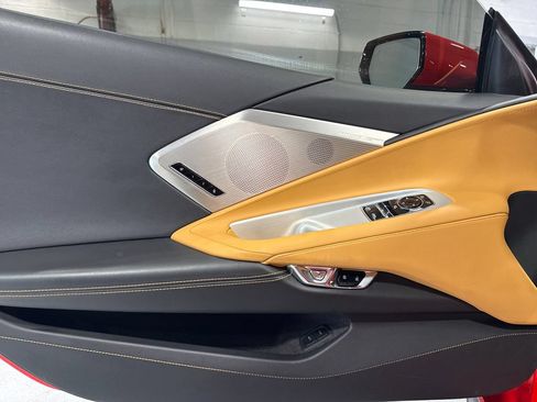 Used 2020 Chevrolet Corvette Stingray Preferred Cpe w/ 2LT Preferred Equipment Group RWD image 35