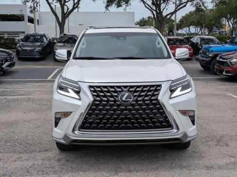 Certified 2023 Lexus GX 460 Premium w/ Accessory Package AWD/4WD image 2