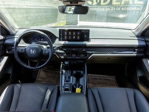 Used 2024 Honda Accord EX-L image 32