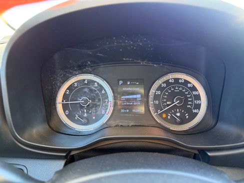 Used 2021 Hyundai Venue SE image 38