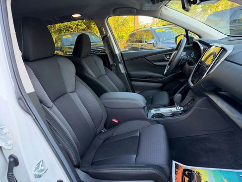 Used 2025 Subaru Ascent Premium AWD/4WD image 18