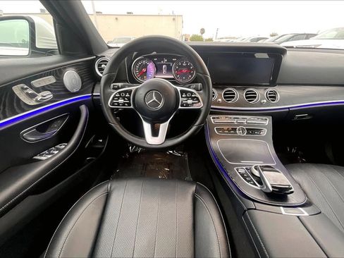 Used 2019 Mercedes-Benz E 300 w/ Premium 1 Package image 5