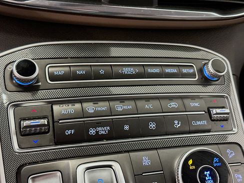 Used 2023 Hyundai Santa Fe SEL Convenience image 24