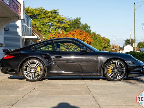 Used 2010 Porsche 911 Turbo AWD/4WD image 7