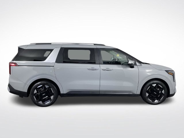 Used 2025 Kia Carnival EX FWD image 44