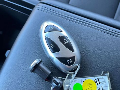 Used 2025 Hyundai Santa Fe SEL image 27