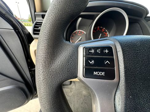 Used 2013 Toyota 4Runner SR5 AWD/4WD image 24
