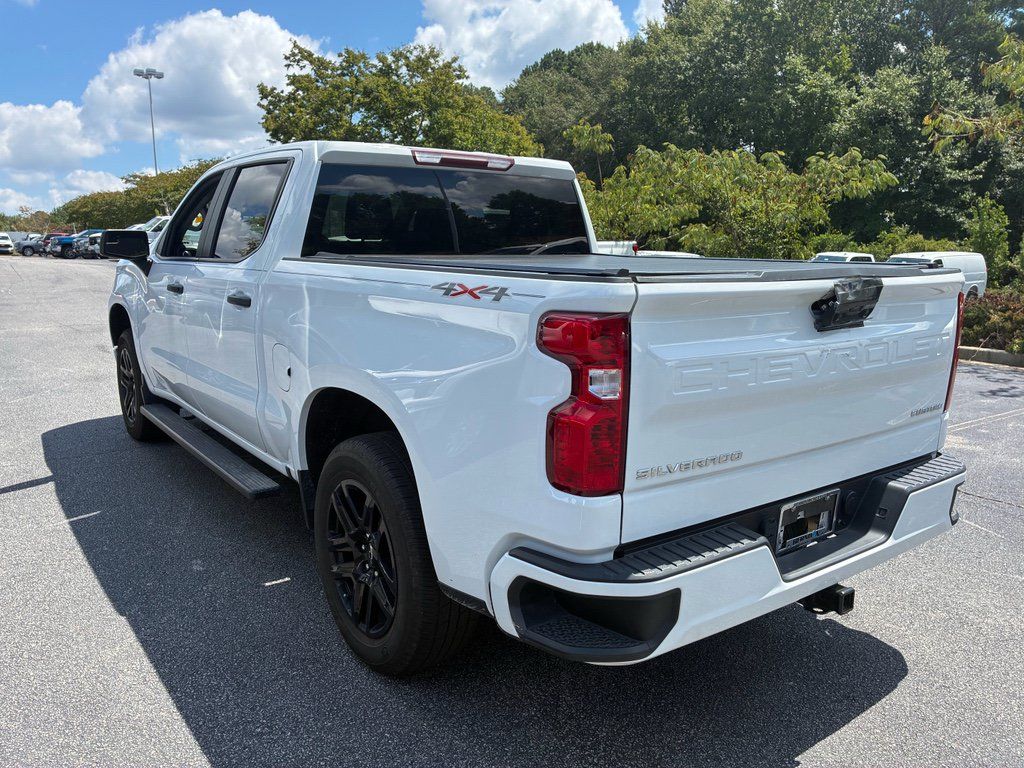 Used 2023 Chevrolet Silverado 1500 Custom AWD/4WD image 4
