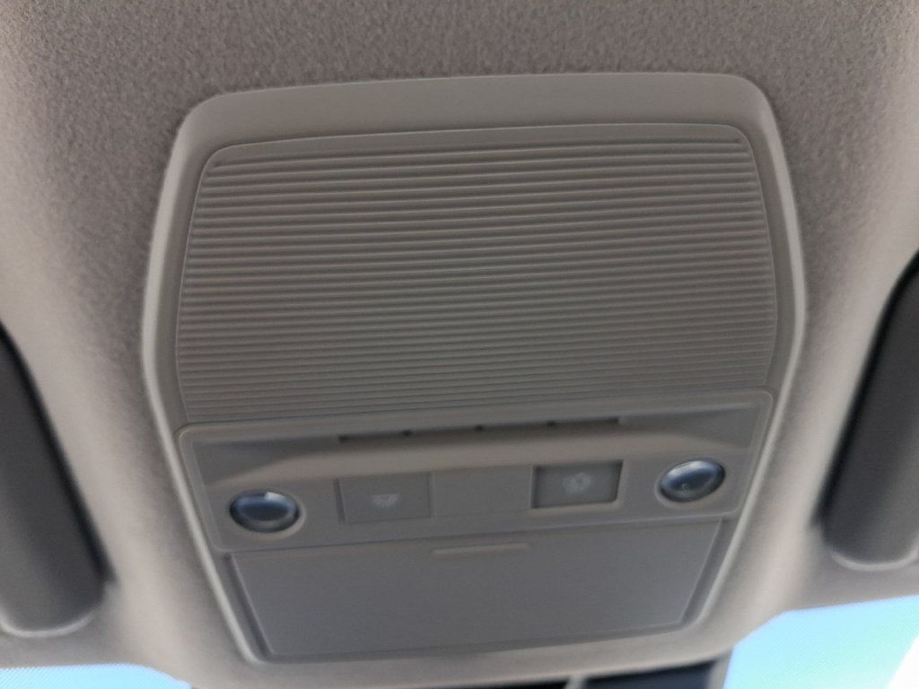 New 2027 Nissan Sentra SV FWD image 8