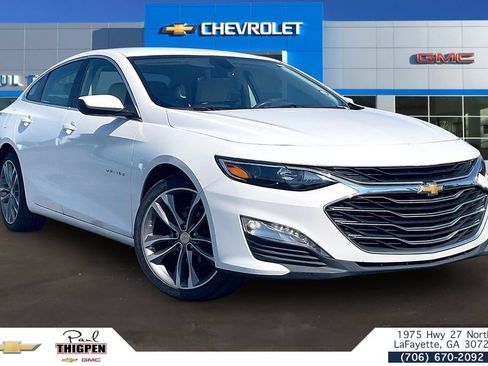 Used 2022 Chevrolet Malibu LT w/ Leather Package FWD image 1