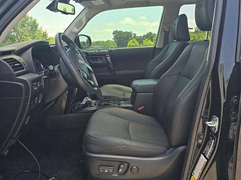 Used 2021 Toyota 4Runner TRD Pro AWD/4WD image 8