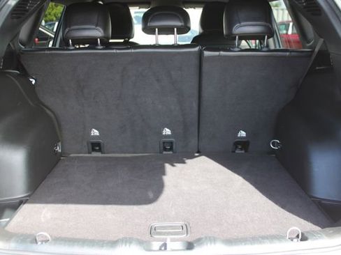 Used 2024 Jeep Compass Trailhawk image 41