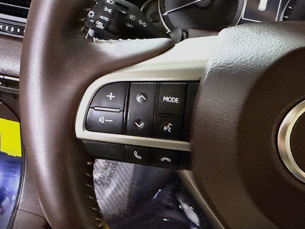 Used 2017 Lexus RX 350 FWD w/ Premium Package image 22