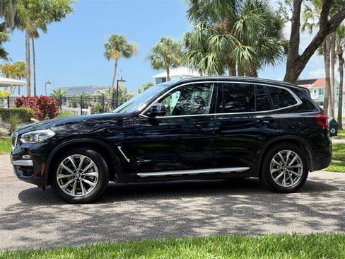 Used 2018 BMW X3 xDrive30i AWD/4WD image 2