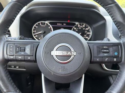Certified 2024 Nissan Rogue SV w/ SV Premium Package FWD image 10