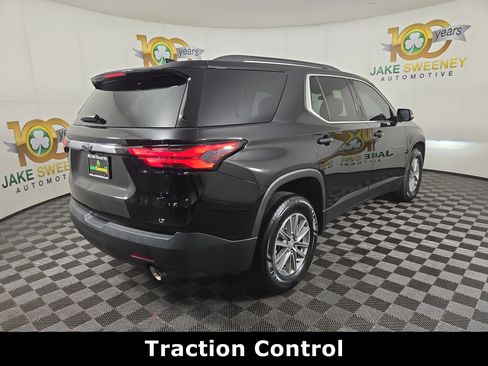 Certified 2023 Chevrolet Traverse LT FWD image 9