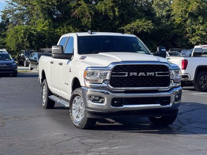 Used 2023 RAM 2500 Big Horn w/ Level 1 Equipment Group