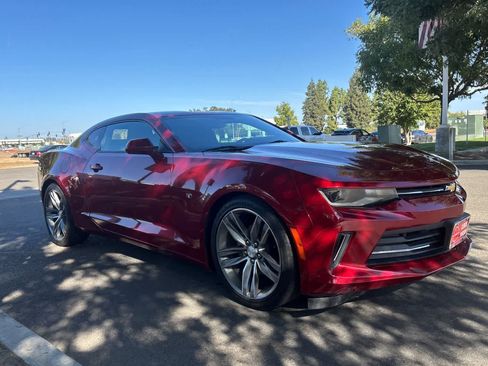 Used 2016 Chevrolet Camaro LT w/ RS Package RWD image 10