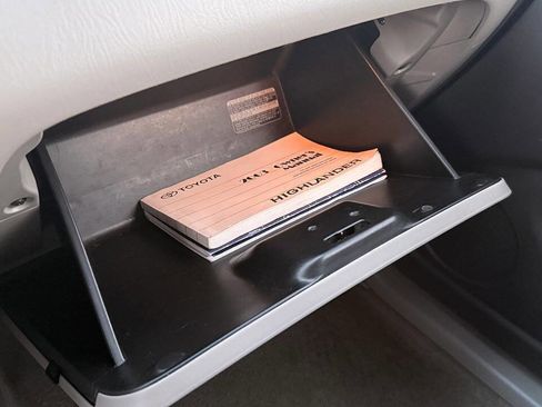 Used 2003 Toyota Highlander 2WD image 32