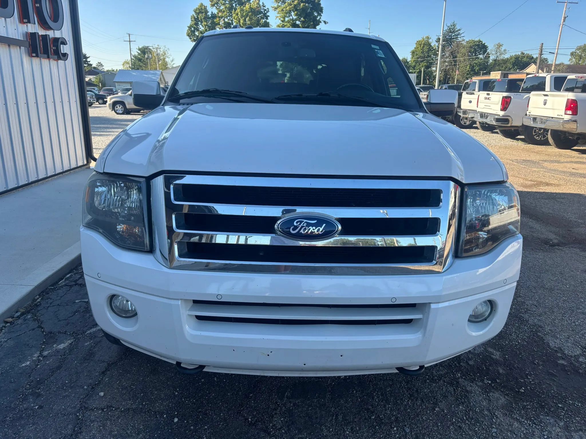 Used 2013 Ford Expedition Limited AWD/4WD image 12
