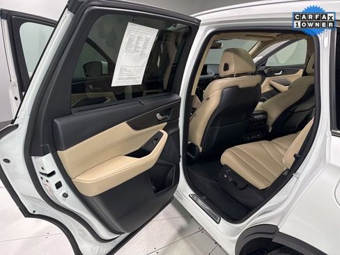 Used 2023 Acura MDX SH-AWD w/ Advance Package image 23