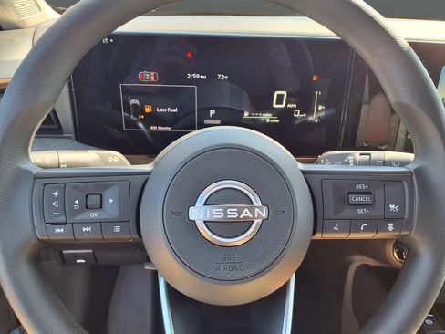 New 2026 Nissan Kicks SV w/ Charging Package FWD image 9
