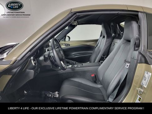 Used 2024 MAZDA MX-5 Miata RF Grand Touring w/ Appearance Package RWD image 10