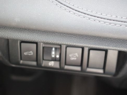 Used 2020 Subaru Outback Touring w/ Popular Package #2 AWD/4WD image 18