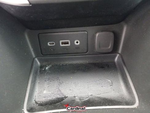 Used 2022 GMC Terrain SLE w/ Fleet Convenience Package image 34