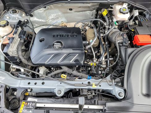 Used 2021 Buick Encore GX Select image 23