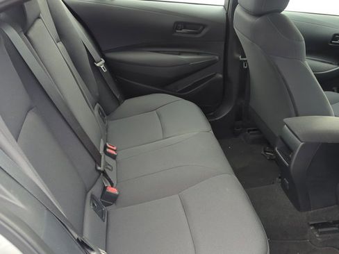 Used 2022 Toyota Corolla LE FWD image 23