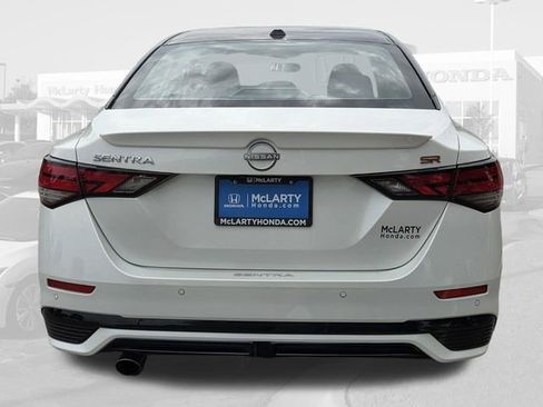 Used 2024 Nissan Sentra SR FWD image 7