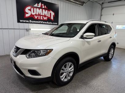 Used 2016 Nissan Rogue SV