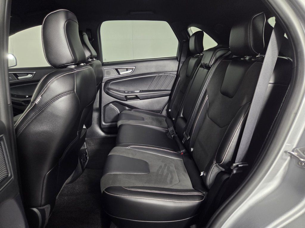 Used 2020 Ford Edge ST AWD/4WD image 22