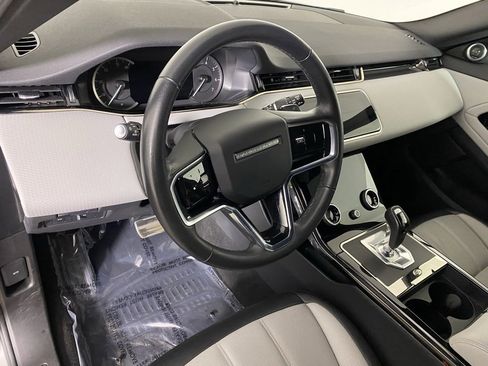 Used 2023 Land Rover Range Rover Evoque R-Dynamic S image 9