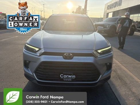 Used 2024 Toyota Grand Highlander AWD Hybrid image 2
