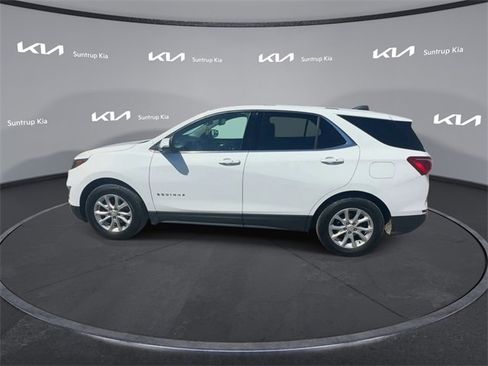 Used 2019 Chevrolet Equinox LT image 11